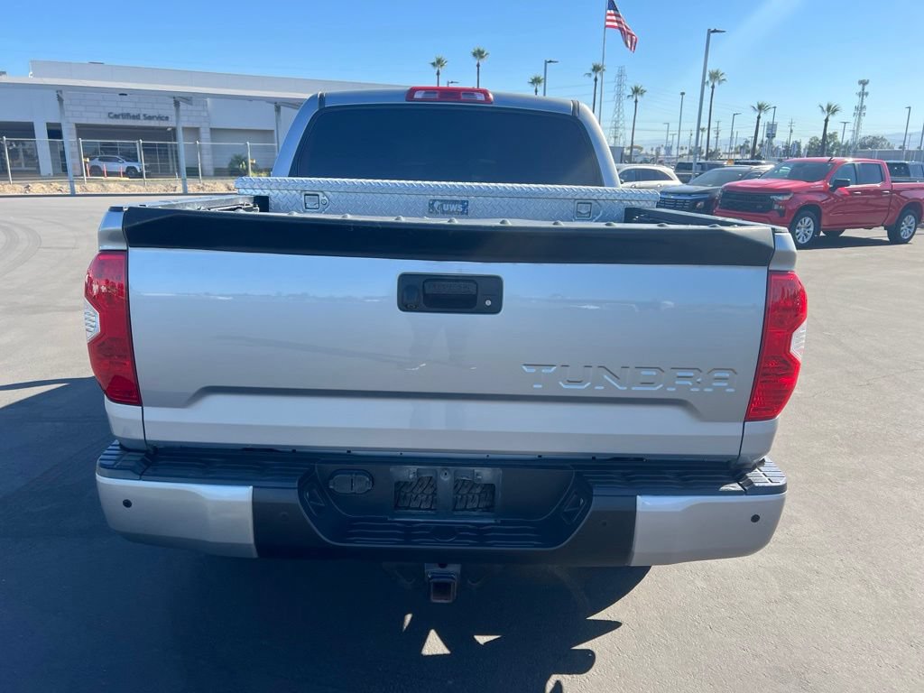 Used 2018 Toyota Tundra Limited w/ Limited Premium Package RWD image 6