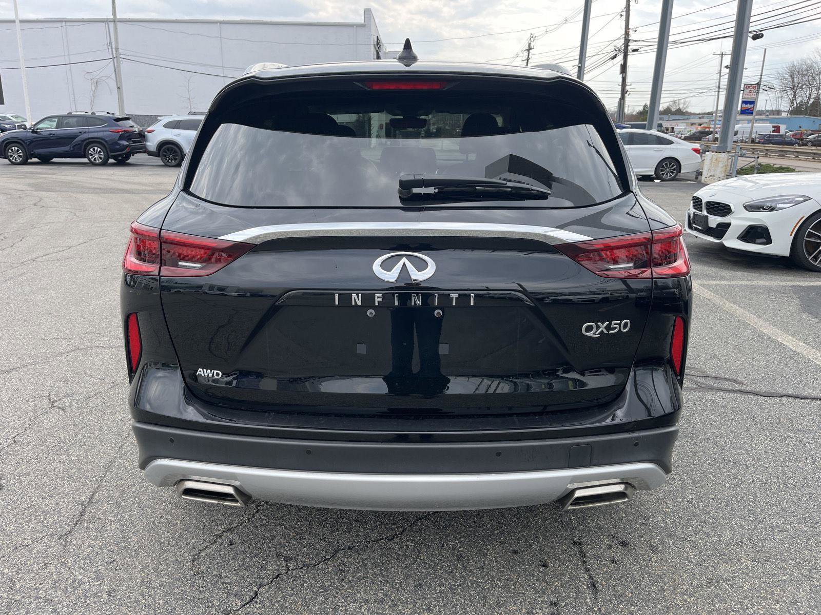 Certified 2023 INFINITI QX50 Luxe AWD/4WD image 4