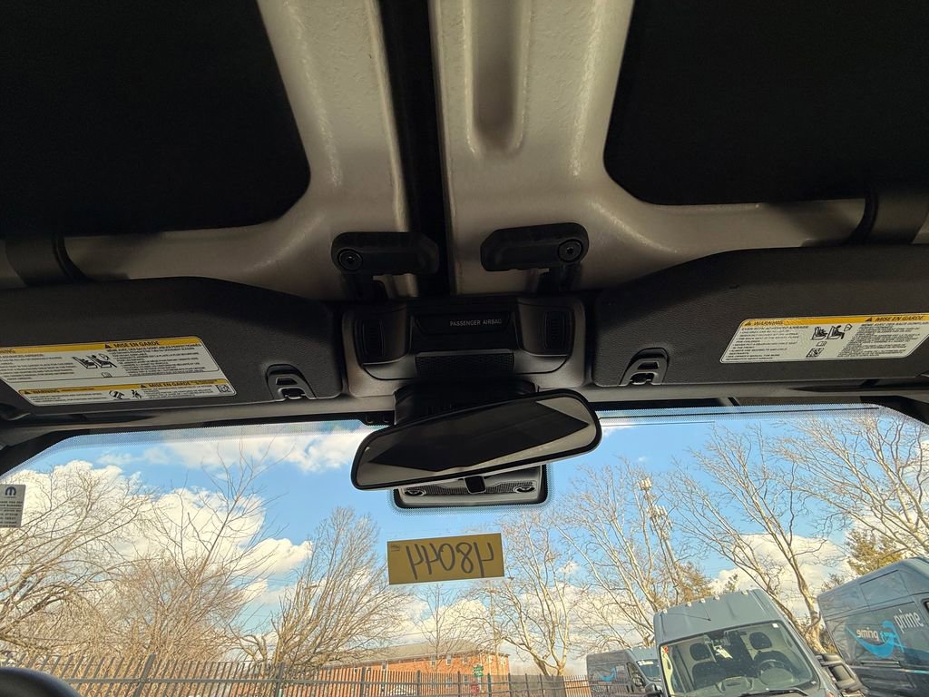 Used 2024 Jeep Wrangler Sport S image 27