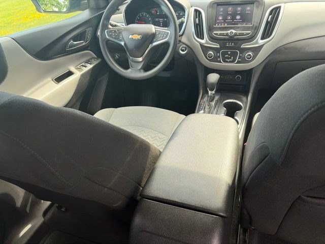 Used 2023 Chevrolet Equinox LS FWD image 36