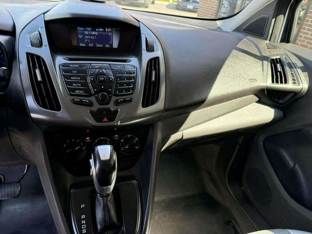 Used 2016 Ford Transit Connect XL FWD image 24