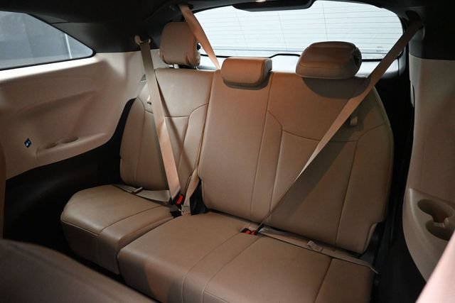 Used 2023 Toyota Sienna XLE FWD image 20