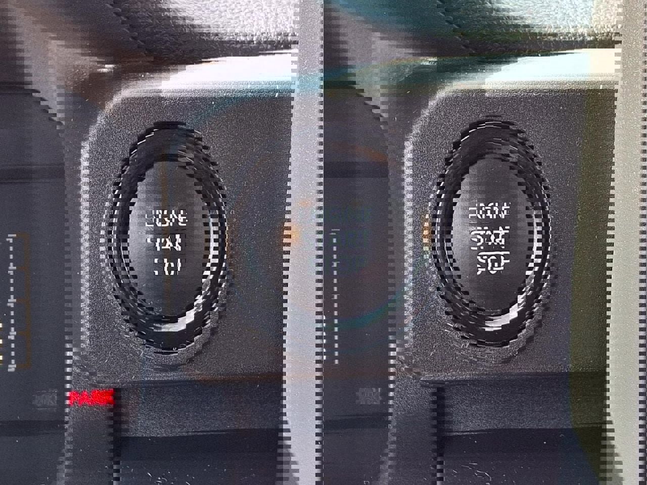 Certified 2025 Toyota Tacoma SR5 image 23