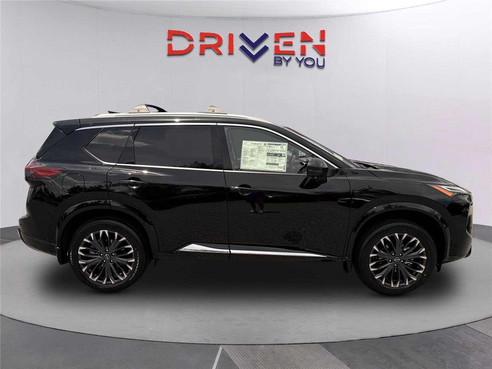 New 2026 Nissan Rogue Platinum w/ Platinum Premium Package AWD/4WD image 3
