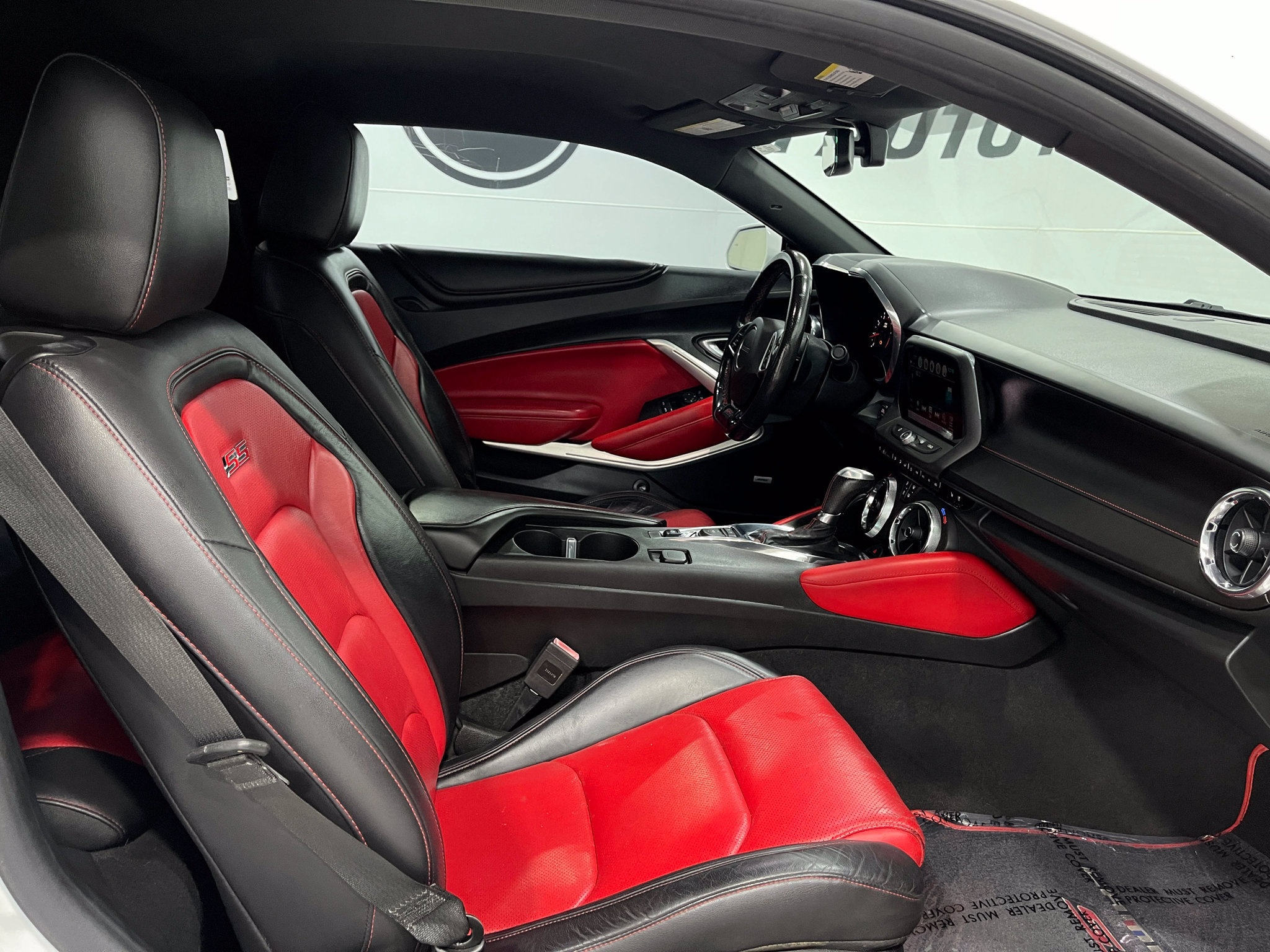 Used 2018 Chevrolet Camaro SS RWD image 30