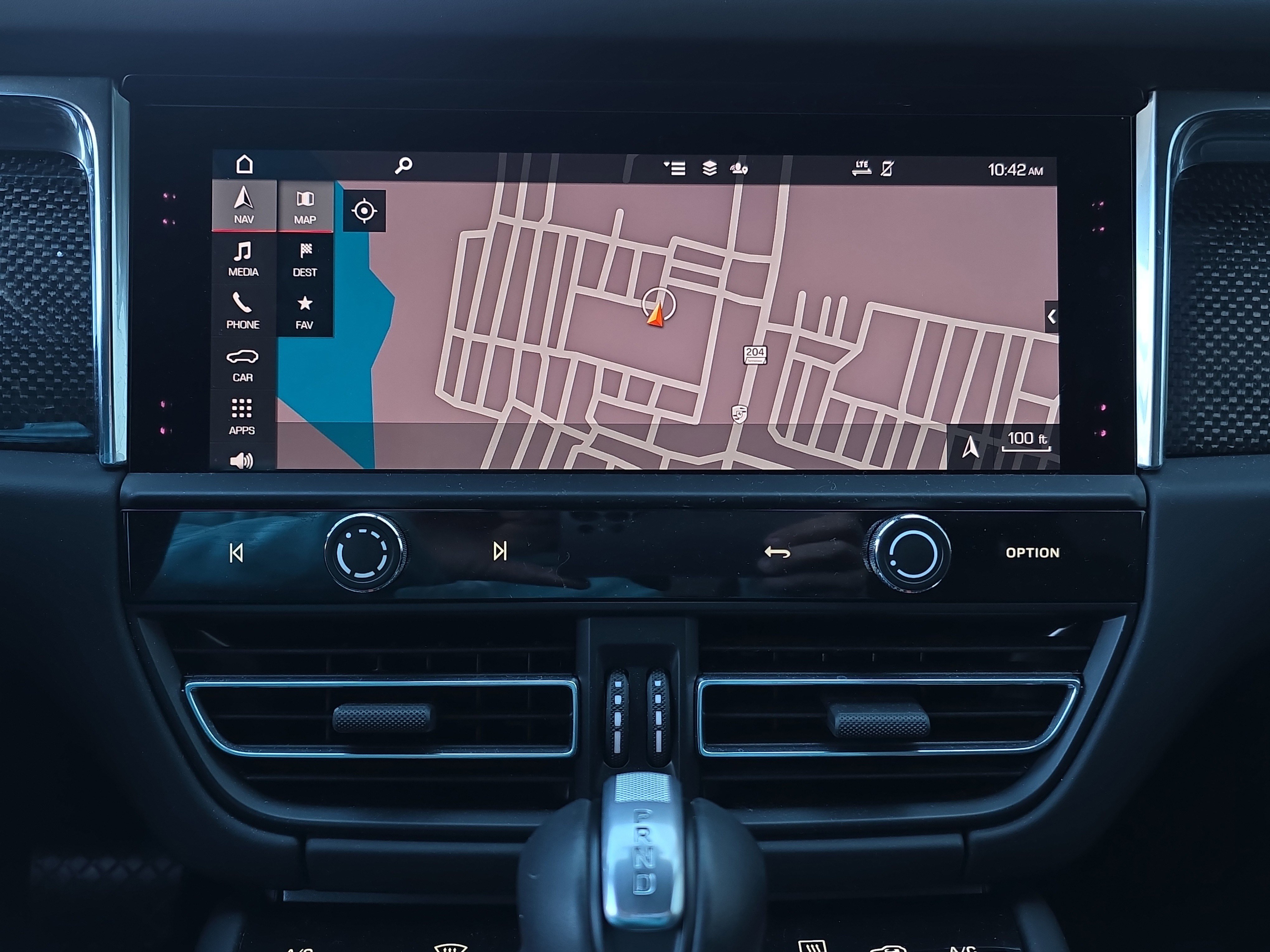 Used 2025 Porsche Macan GTS image 22