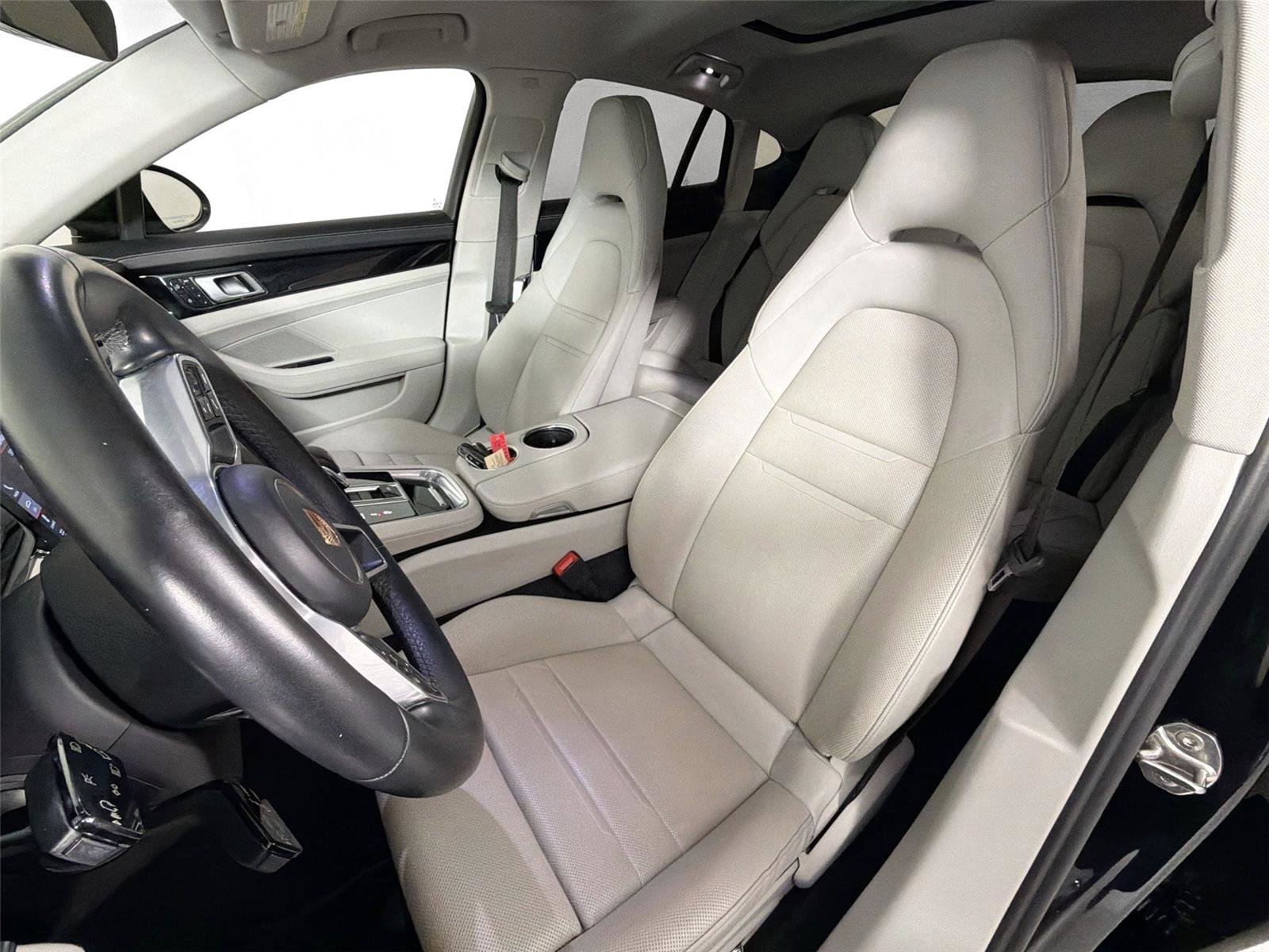 Certified 2019 Porsche Panamera 4 AWD/4WD image 5