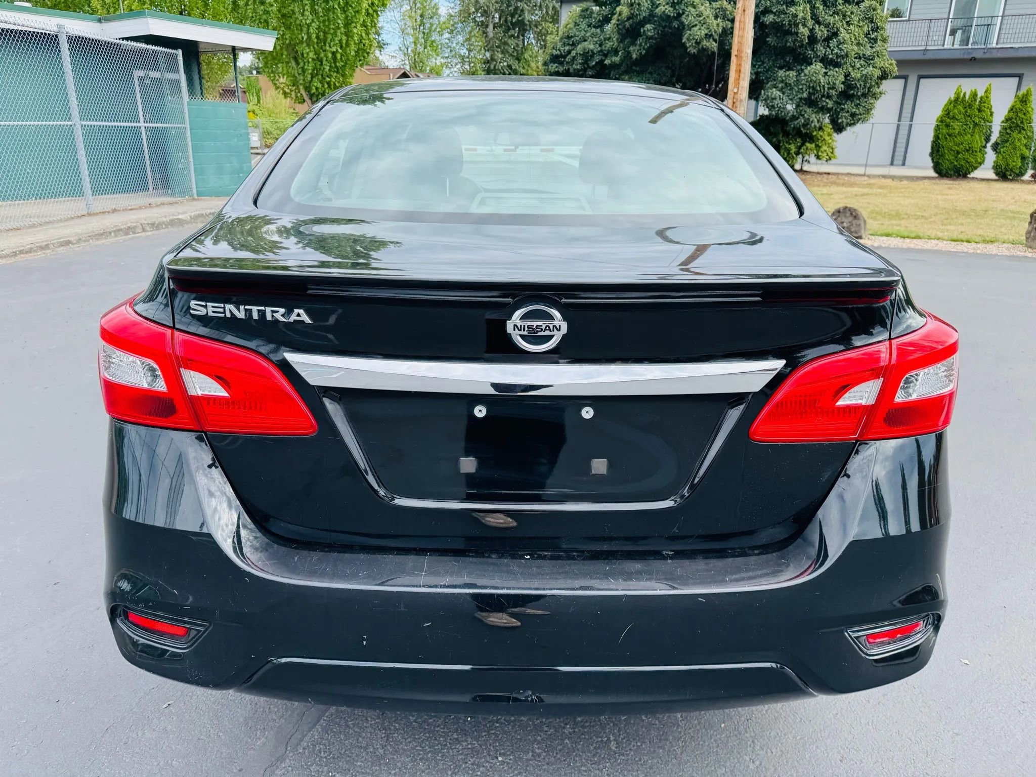 Used 2019 Nissan Sentra S w/ Appearance Package image 4