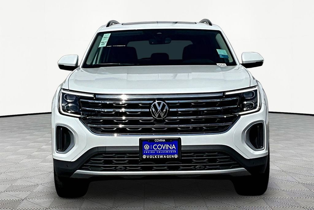New 2026 Volkswagen Atlas SE image 2