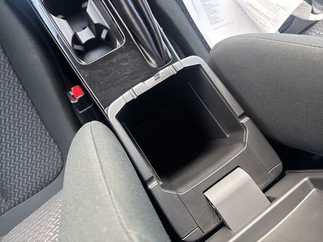 Used 2022 Mitsubishi Eclipse Cross LE image 28