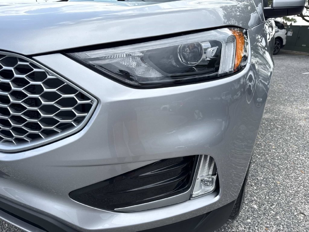 Used 2024 Ford Edge SEL w/ Convenience Package AWD/4WD image 9