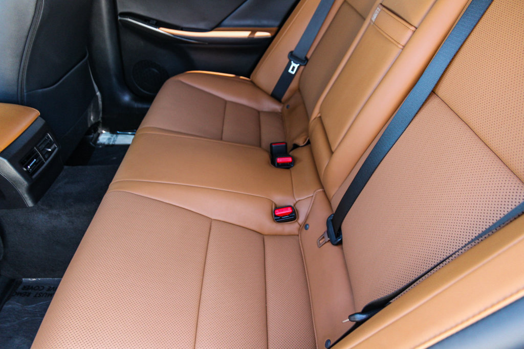 Certified 2024 Lexus IS 300 F Sport RWD image 19