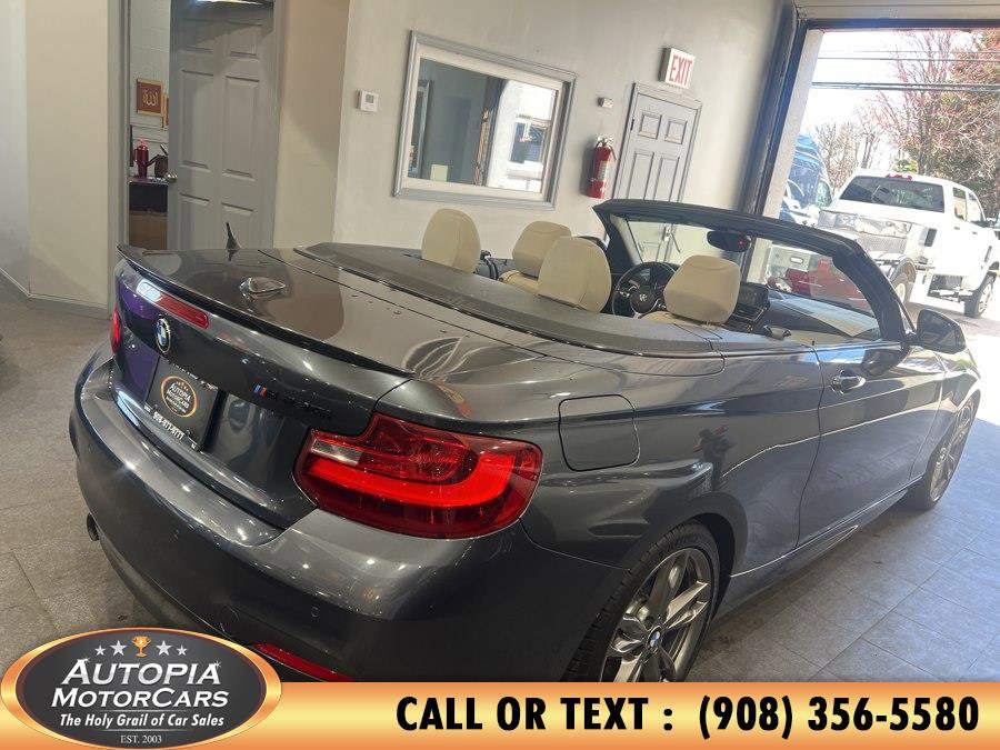 Used 2015 BMW M235i Convertible image 34