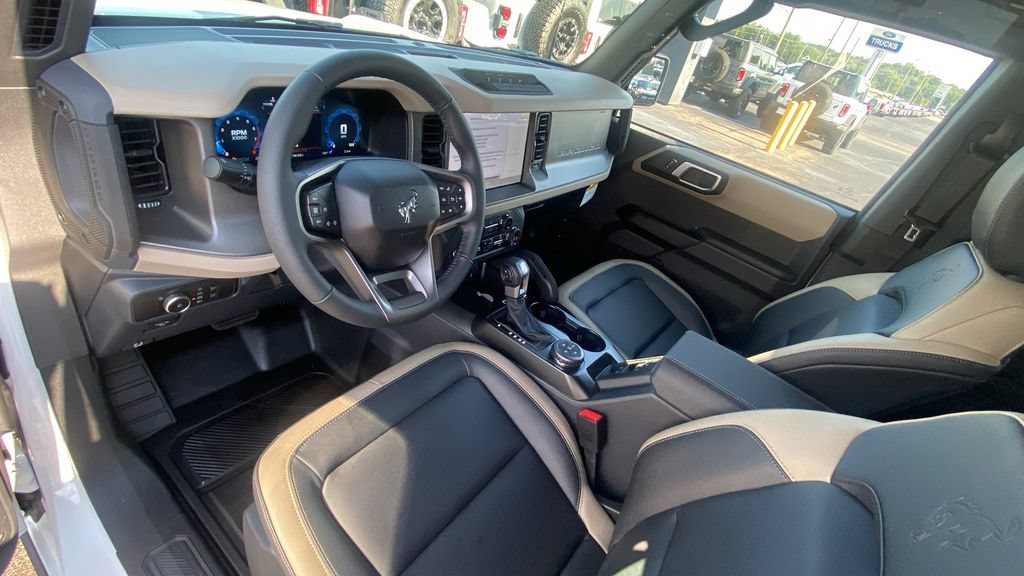 New 2026 Ford Bronco Big Bend w/ Black Diamond Package AWD/4WD image 15
