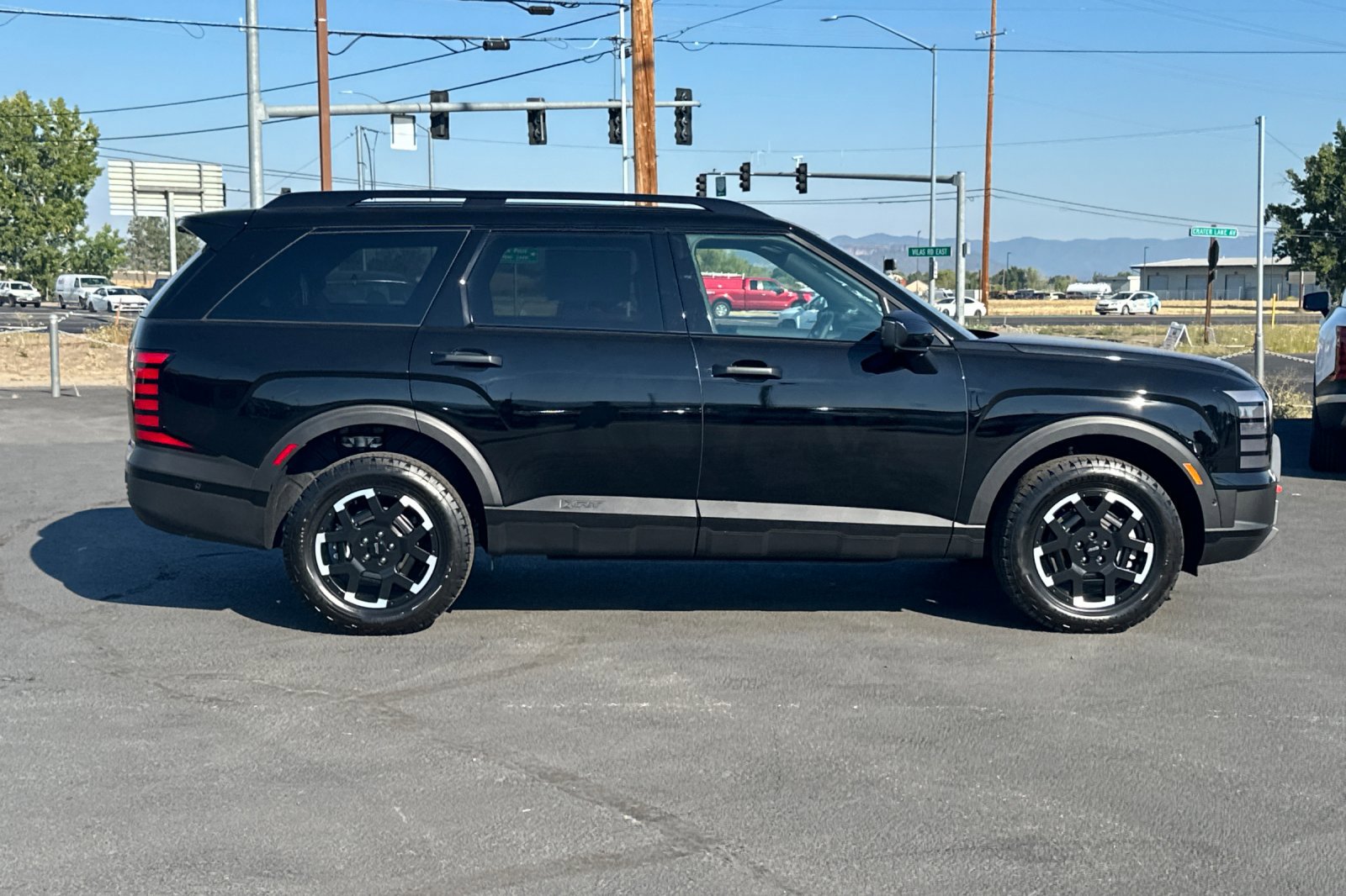New 2026 Hyundai Palisade XRT Pro image 3