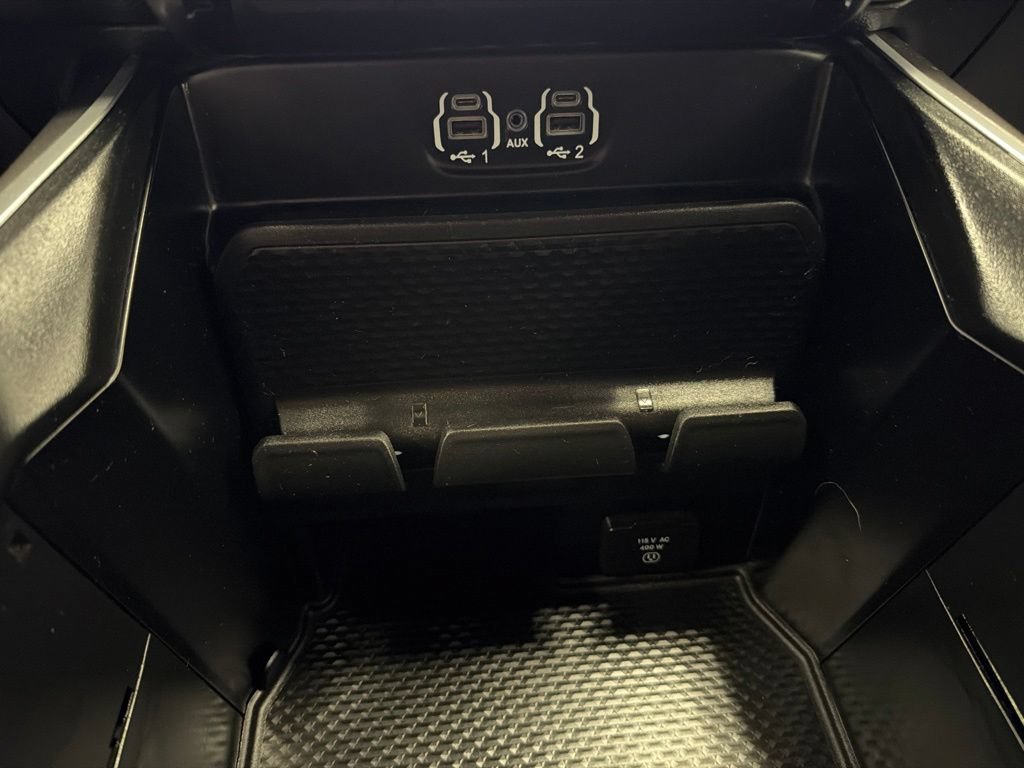 Certified 2024 RAM 2500 Big Horn w/ Night Edition AWD/4WD image 14