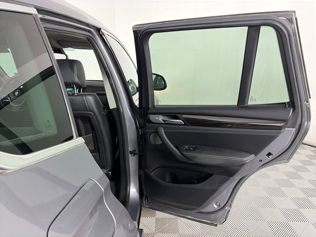 Used 2016 BMW X3 xDrive28i AWD/4WD image 28