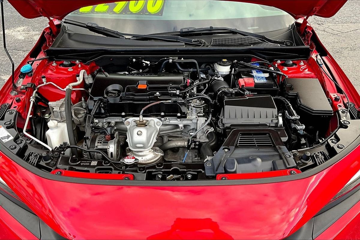 Used 2023 Honda Civic Sport image 30