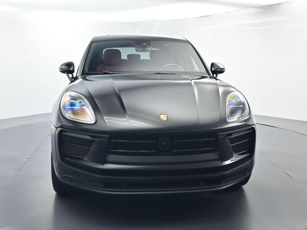 Certified 2023 Porsche Macan S AWD/4WD image 18