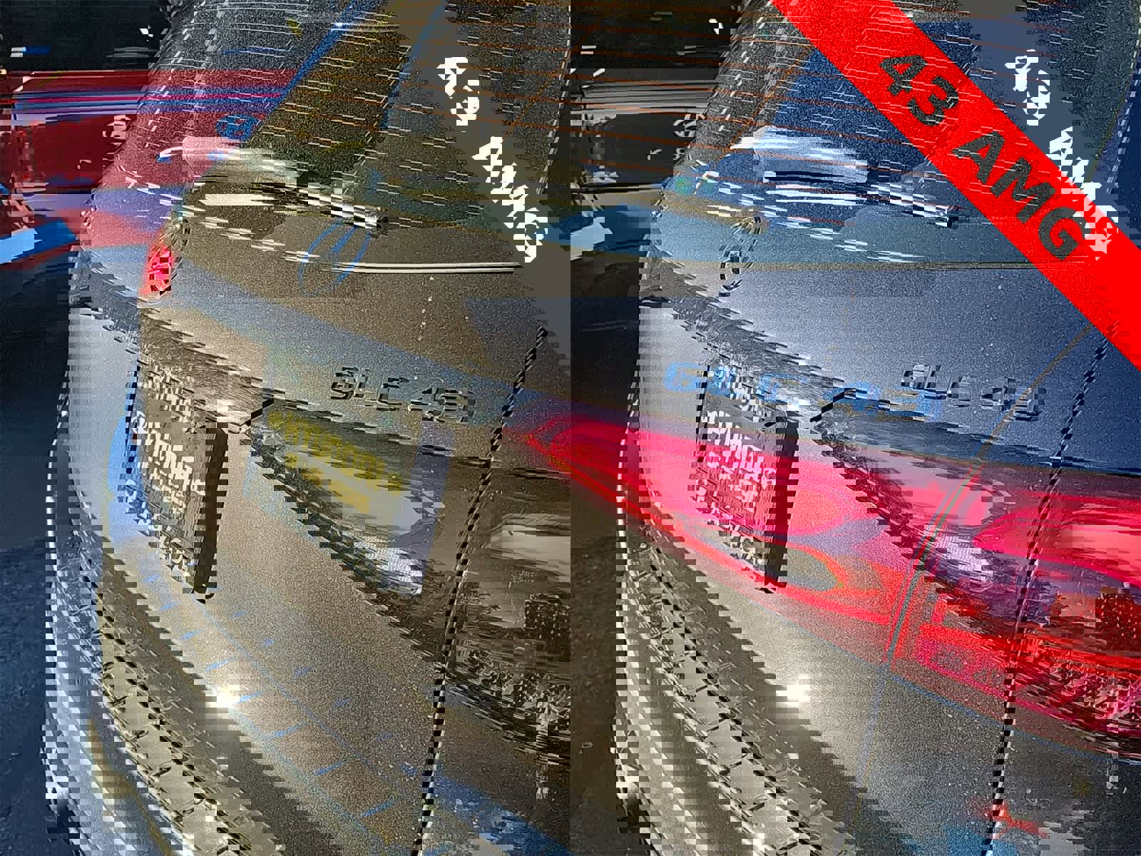 Used 2024 Mercedes-Benz GLC 43 AMG 4MATIC image 11