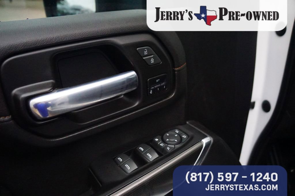 Used 2023 GMC Sierra 2500 AT4 AWD/4WD image 16