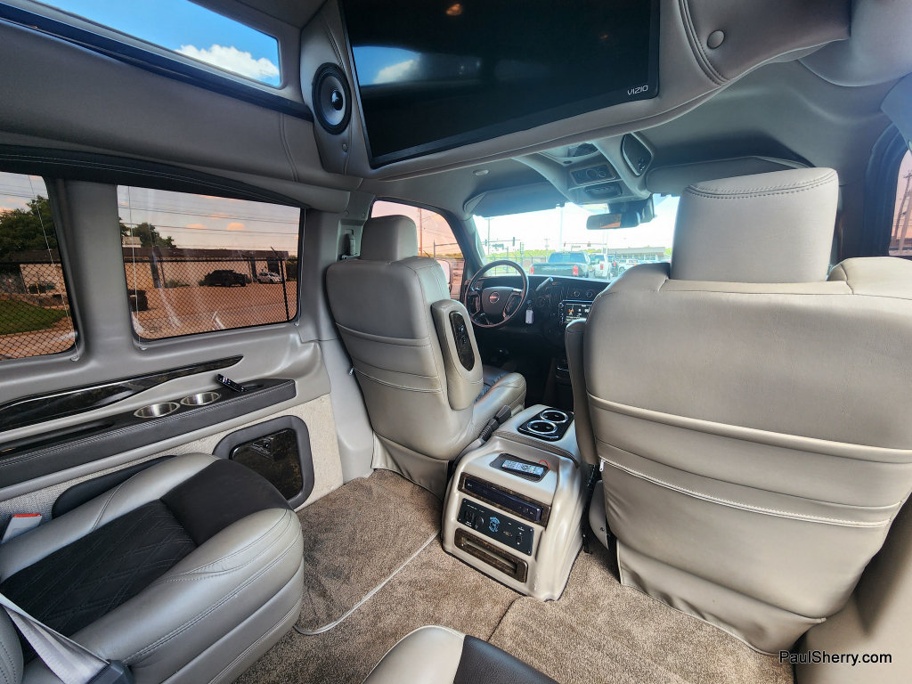 Used 2021 GMC Savana 2500 LS w/ Enhanced Convenience Package RWD image 49