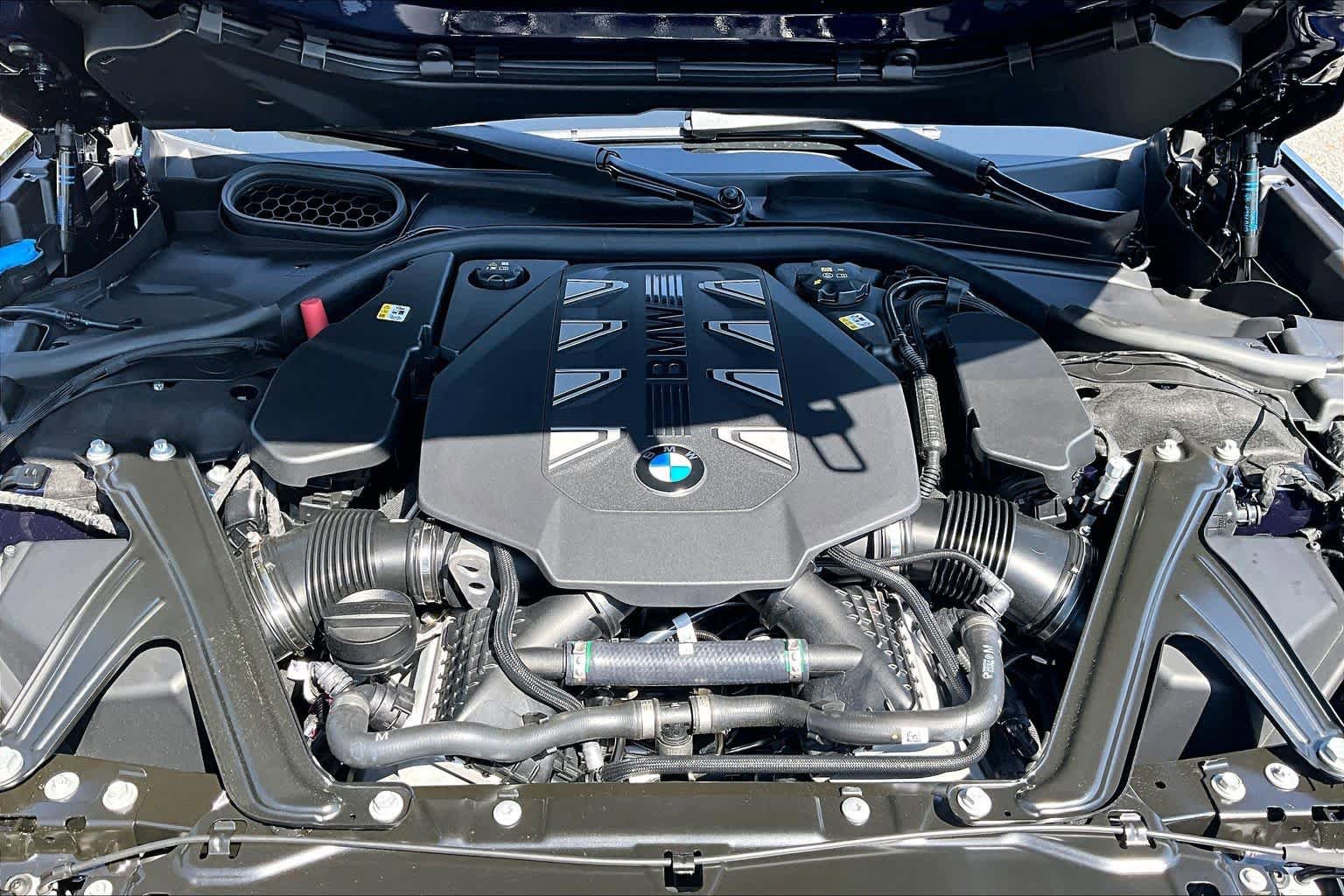New 2026 BMW 760i xDrive w/ Executive Package image 16