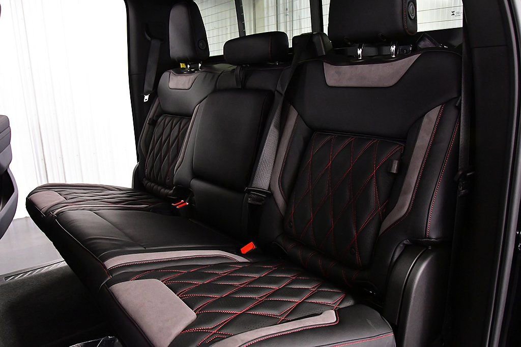 New 2026 Chevrolet Silverado 3500 High Country w/ High Country Premium Package AWD/4WD image 29