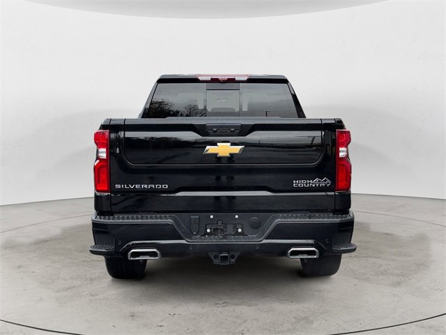Used 2025 Chevrolet Silverado 1500 High Country image 4