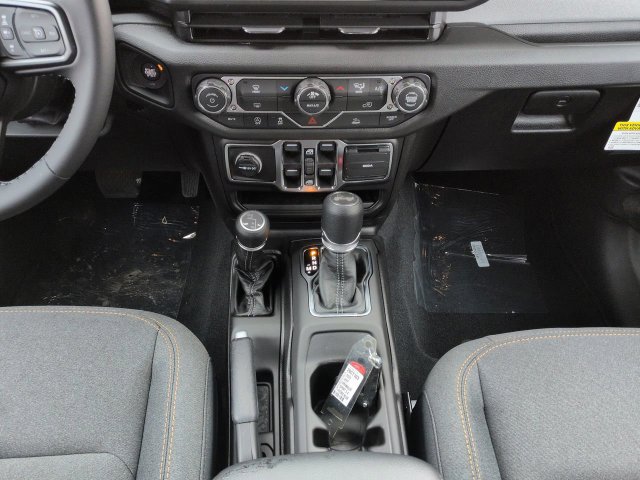 New 2026 Jeep Wrangler Unlimited Sport AWD/4WD image 17