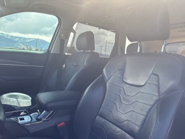 Used 2021 Kia Telluride SX w/ SX Prestige Package AWD/4WD image 11