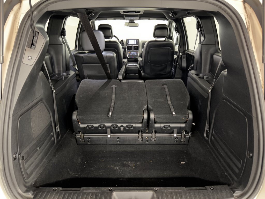Used 2020 Dodge Grand Caravan GT FWD image 28