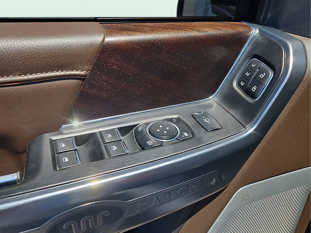 Used 2023 Ford F250 King Ranch AWD/4WD image 12