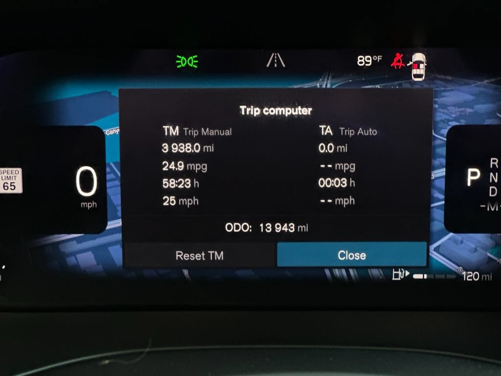Certified 2023 Volvo XC60 B5 Ultimate AWD/4WD image 27