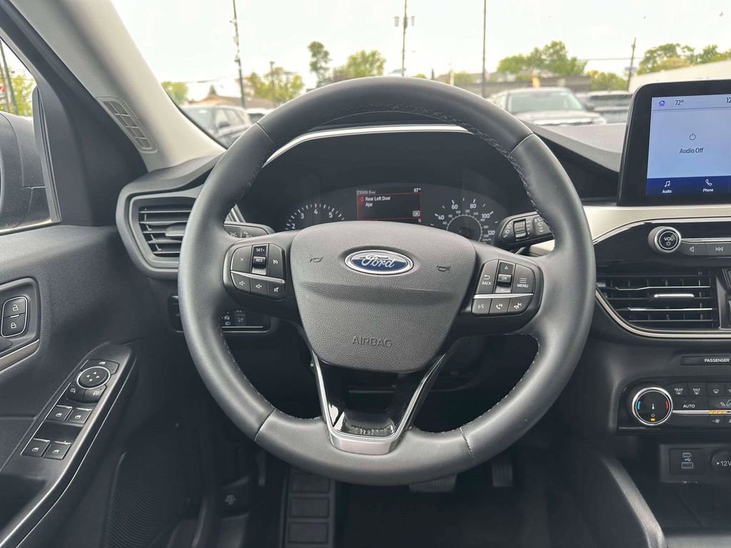 Used 2022 Ford Escape SE w/ Convenience Package AWD/4WD image 13