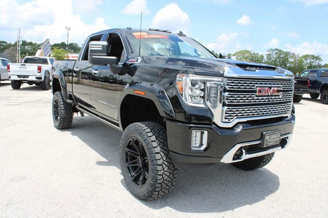 Used 2022 GMC Sierra 2500 Denali w/ Denali Black Diamond Edition image 16