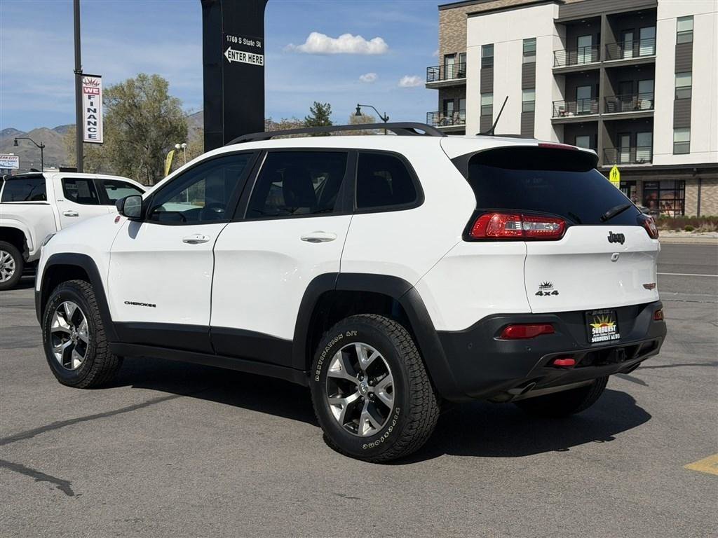 Used 2015 Jeep Cherokee Trailhawk w/ Comfort/Convenience Group image 5