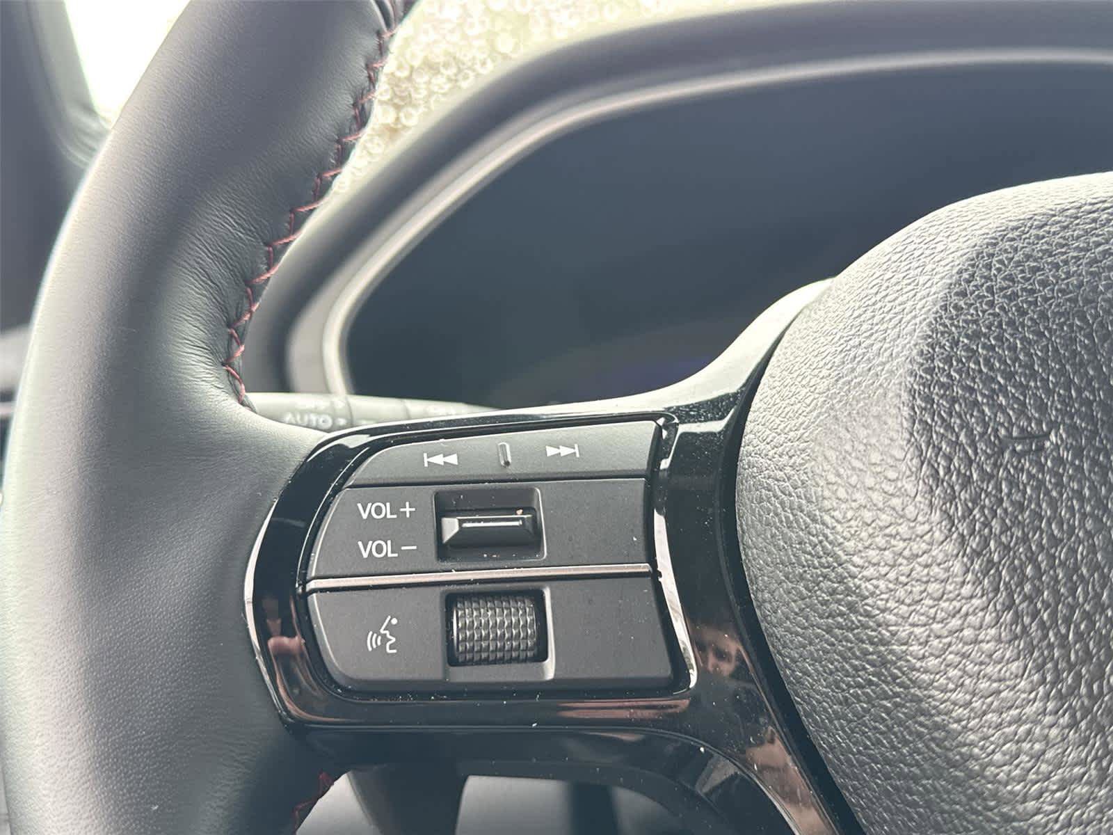 Used 2026 Honda Pilot Black Edition image 19