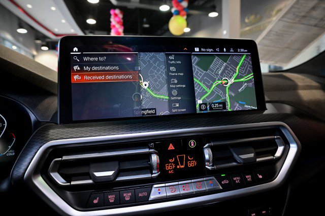 Used 2022 BMW X4 xDrive30i w/ M Sport Package image 39