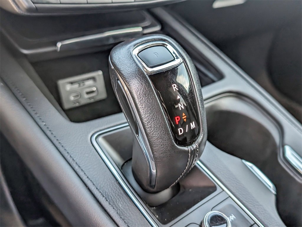 Used 2019 Cadillac XT4 Premium Luxury w/ Technology Package image 29