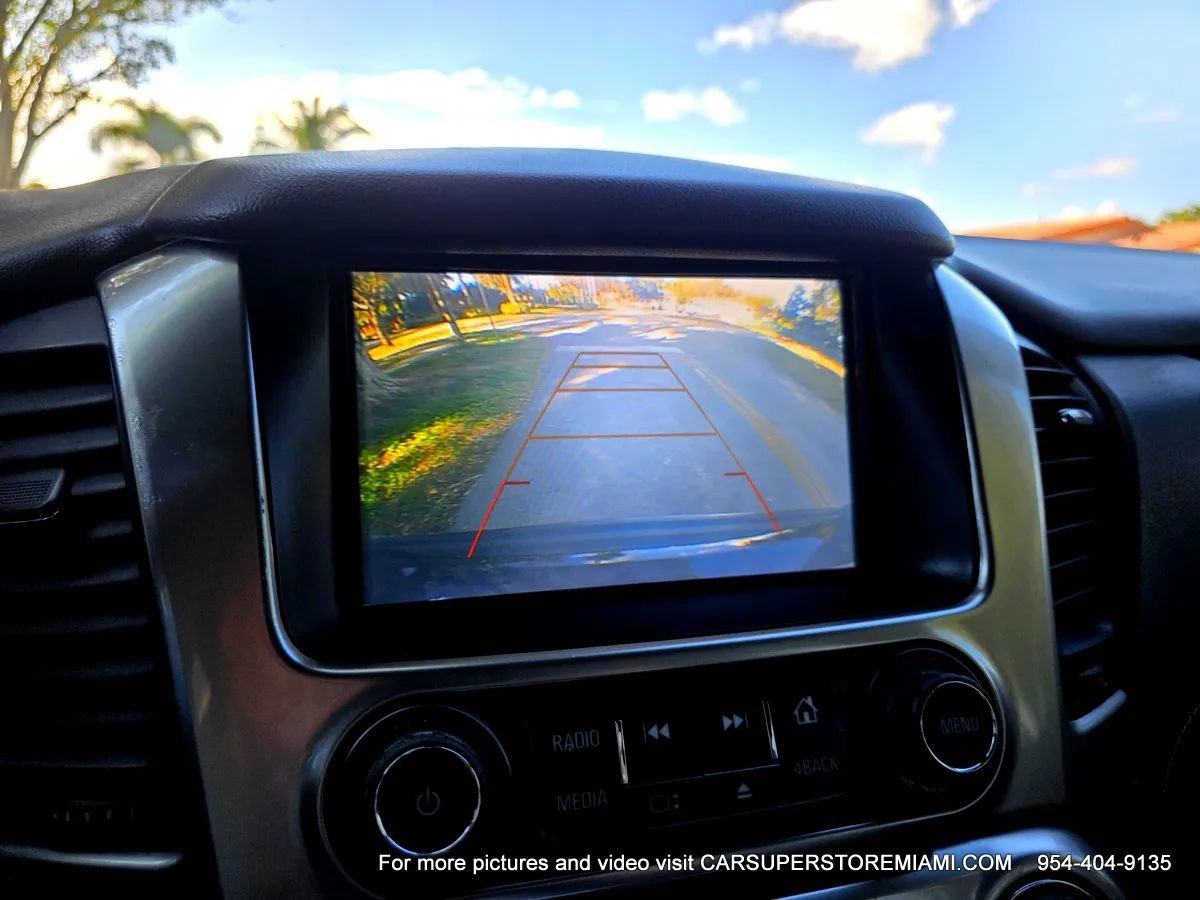 Used 2018 Chevrolet Suburban LT RWD image 48