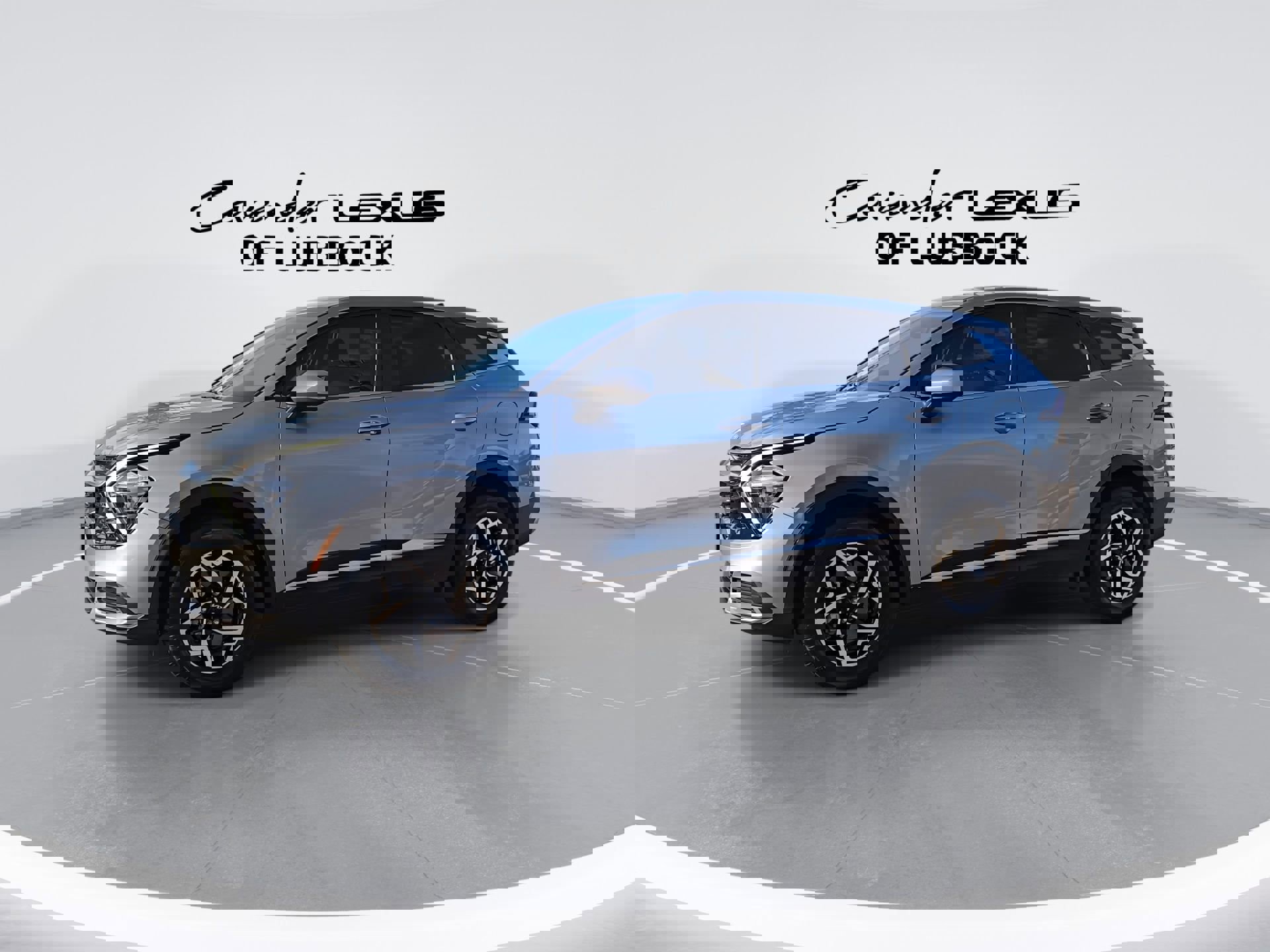 Used 2023 Kia Sportage LX image 5