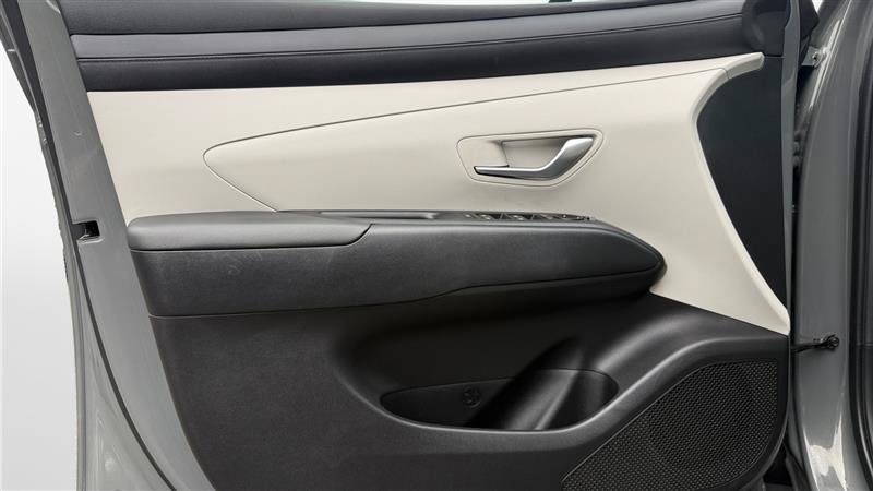 Used 2025 Hyundai Tucson SEL AWD/4WD image 11