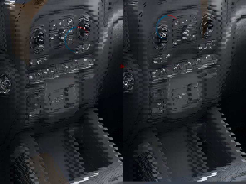 Used 2023 Chevrolet Silverado 3500 High Country w/ Technology Package image 69