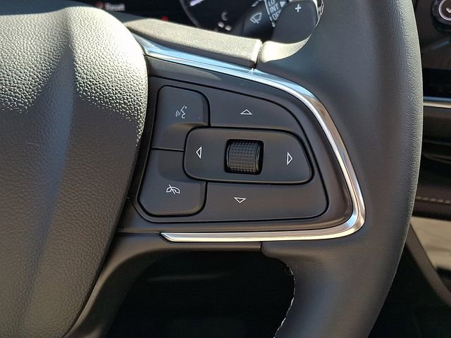 Used 2023 Buick Envision Avenir image 23