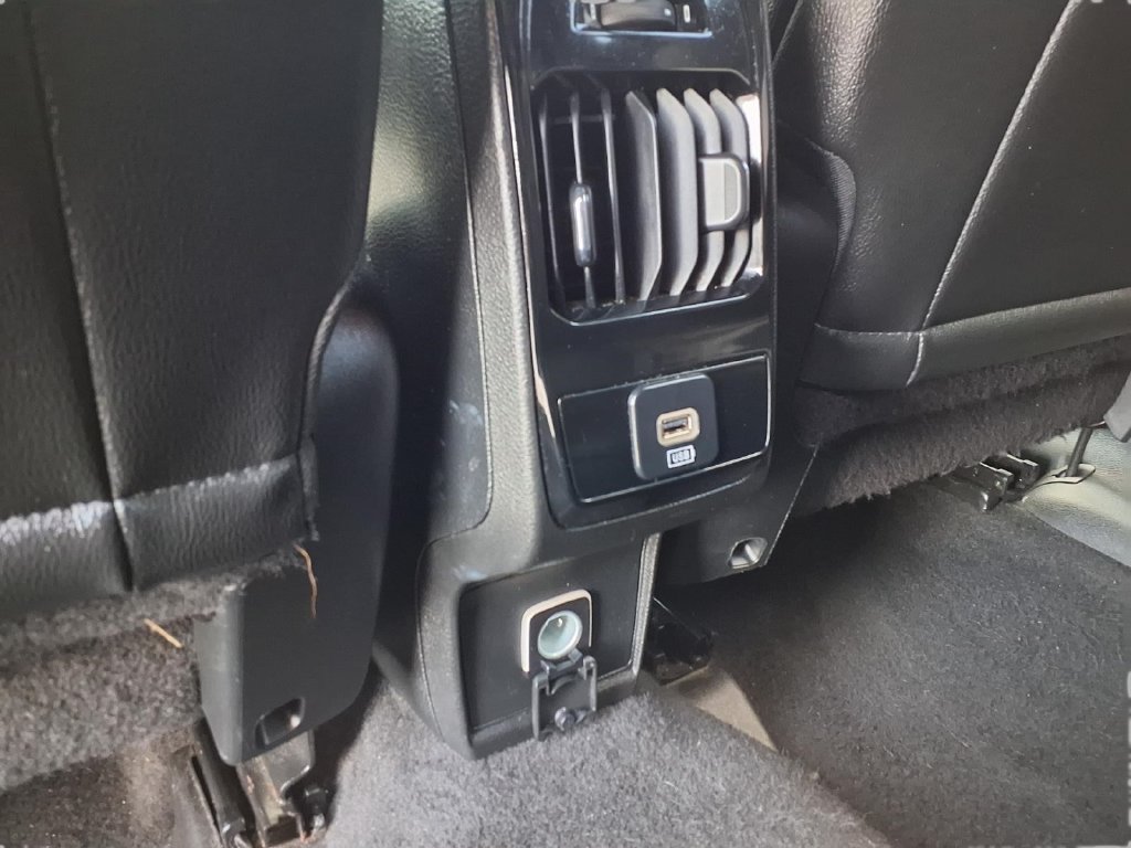 Used 2024 Jeep Compass Latitude AWD/4WD image 25
