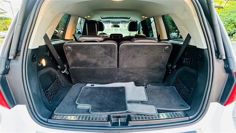 Used 2016 Mercedes-Benz GL 450 4MATIC w/ Premium I Package image 25