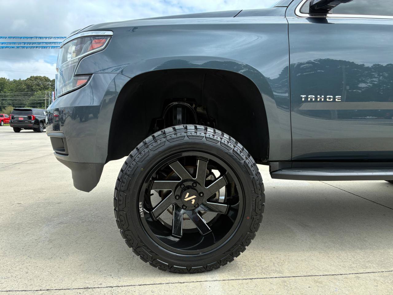 Used 2019 Chevrolet Tahoe LS AWD/4WD image 7