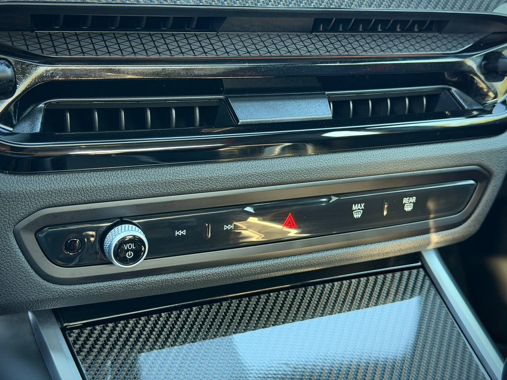 Used 2025 BMW M2 w/ Lighting Package image 34