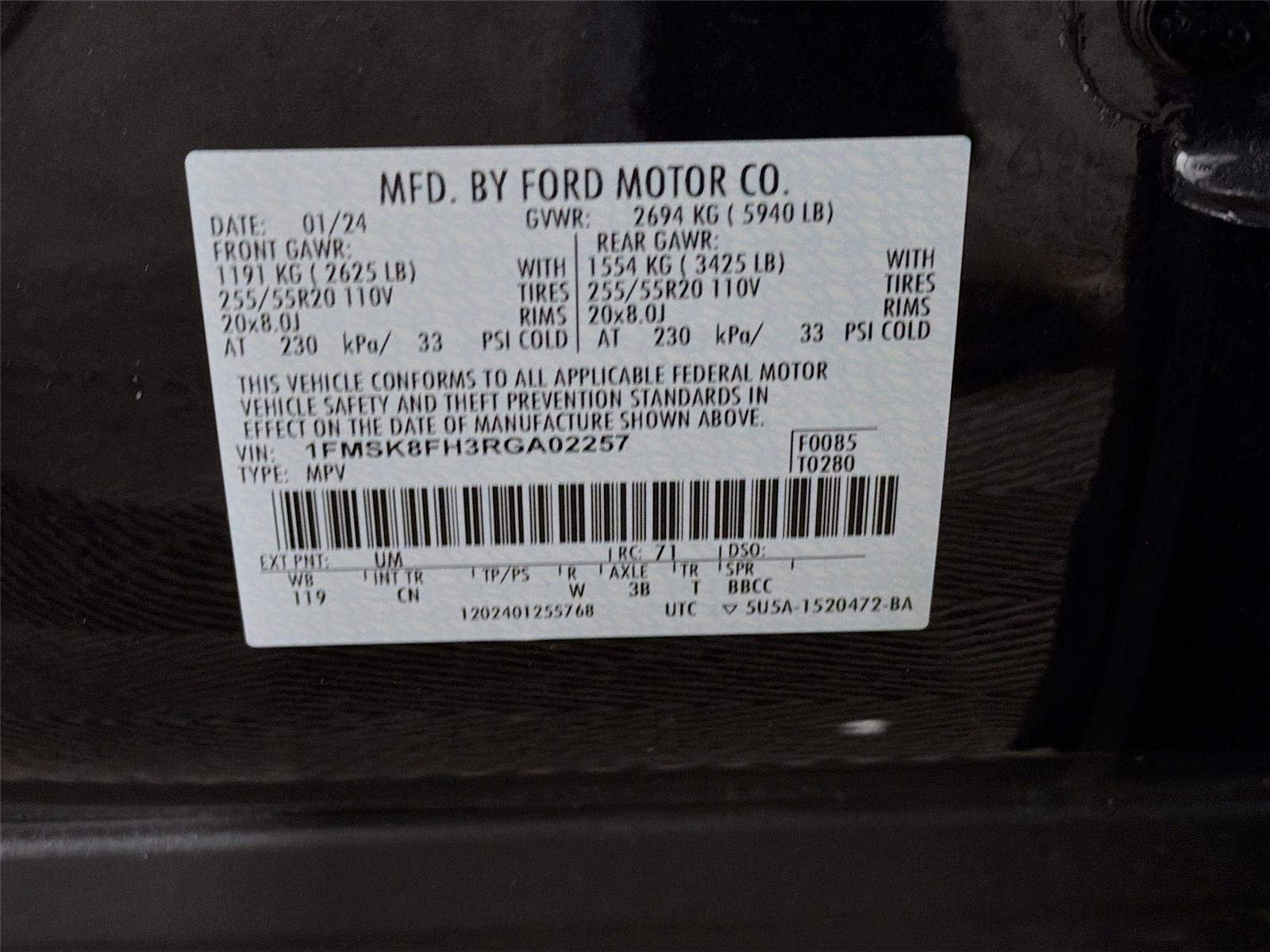 Used 2024 Ford Explorer Limited AWD/4WD image 33
